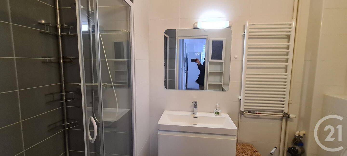 Maison à louer, 39m², SAINT MAUR DES FOSSES