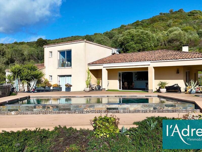 Maison à vendre, 220m², AFA