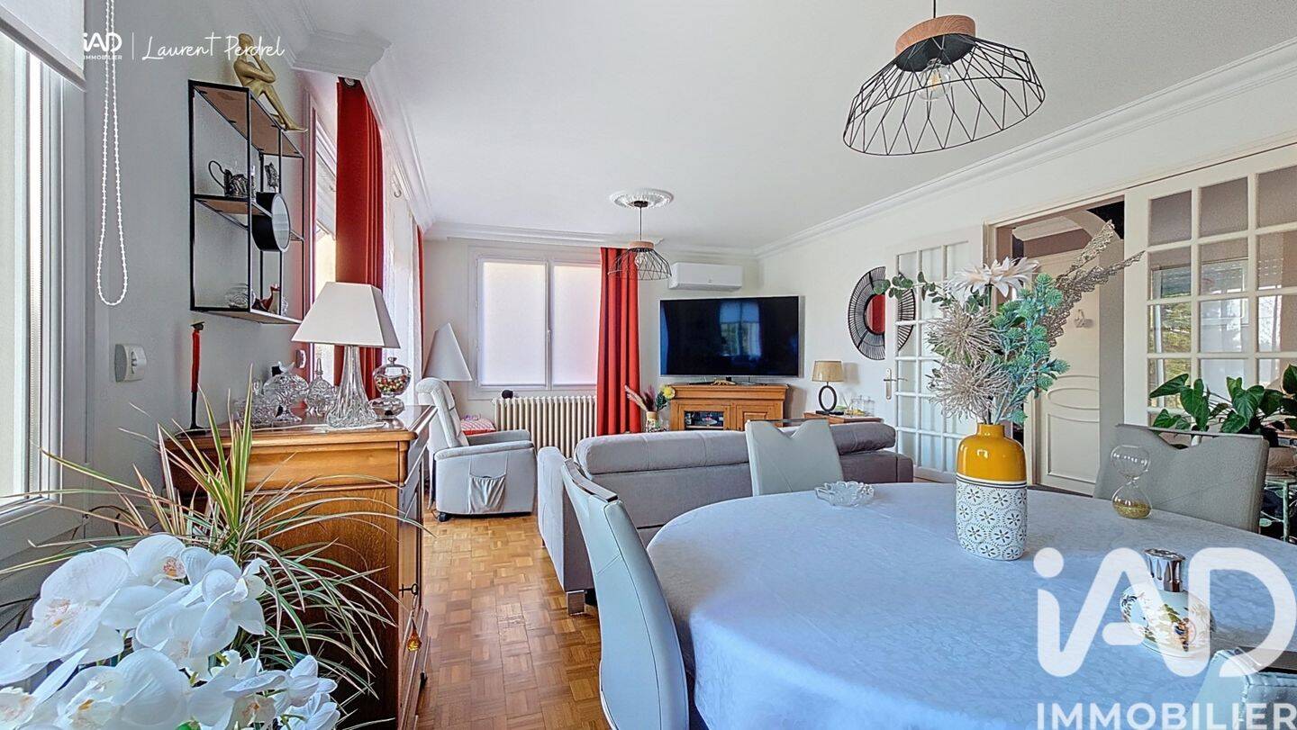 Maison à vendre, 120m², SAINT JEAN LA POTERIE