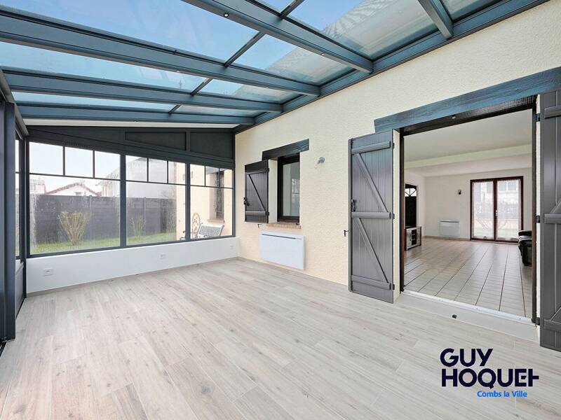 Maison à vendre, 124m², COMBS LA VILLE