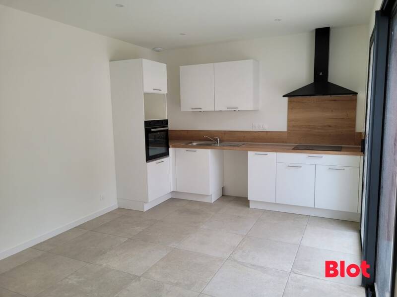 Maison à louer, 125m², MONTGERMONT