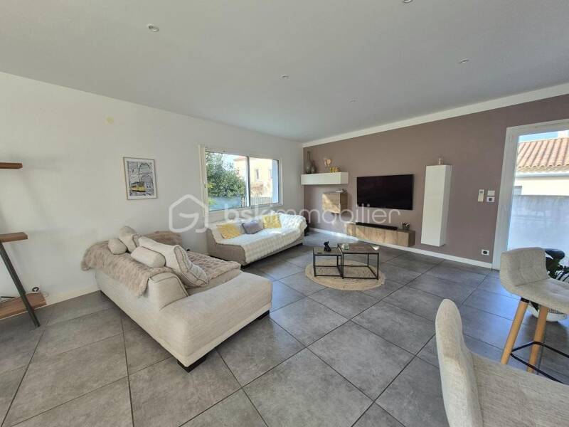 Maison à vendre, 165m², LA CRAU