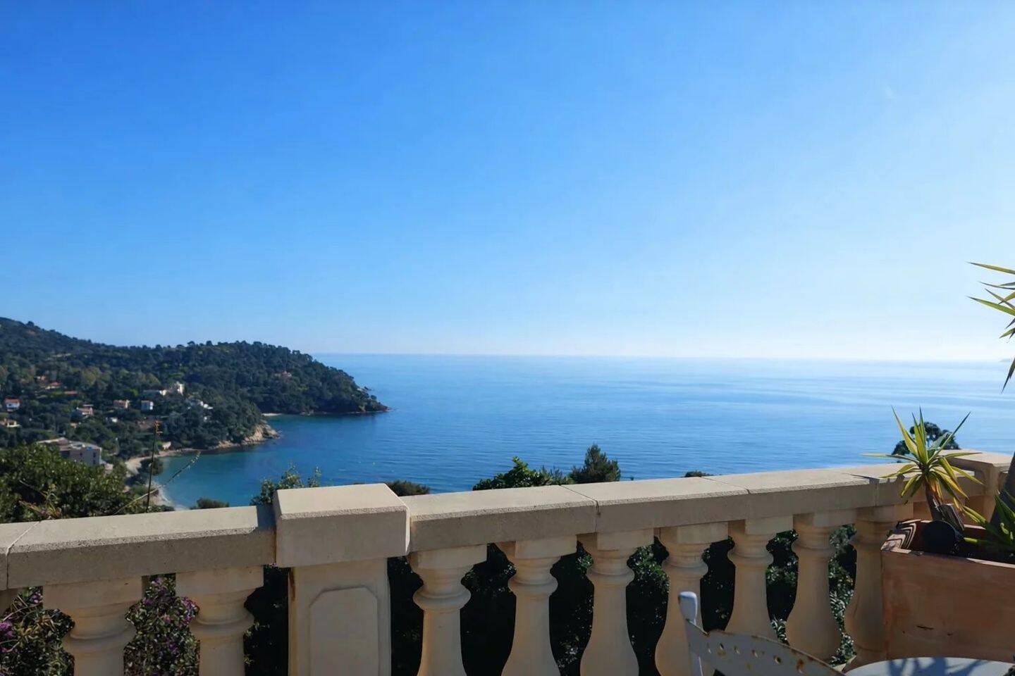Maison à vendre, 255m², RAYOL CANADEL SUR MER