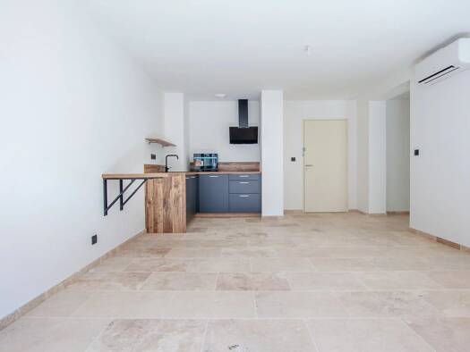Appartement à vendre 340 000 € 2 pièces 1 chambre 47,72 m² Étage 1/1 Centre Ville Aix-en-Provence 13090
