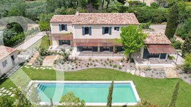 Maison à vendre - Neuf 3 650 000 € 6 pièces 5 chambres 265 m² 1 500 m² de terrain Maussane-les-Alpilles 13520