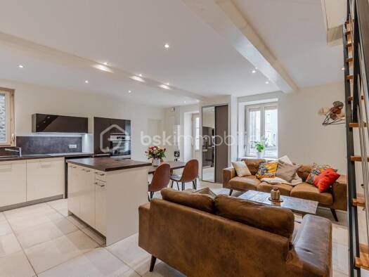 Maison à vendre 337 000 € 4 pièces 3 chambres 110 m² 156 m² de terrain Chazey-sur-Ain 01150