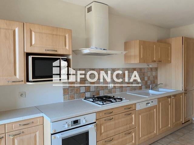 Maison à louer, 90m², FONTAINE