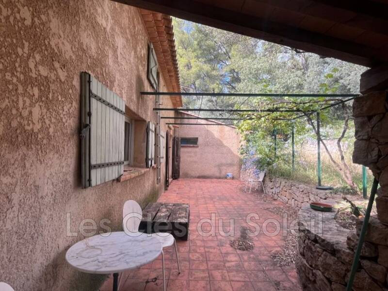 Maison à vendre, 180m², LE REVEST LES EAUX