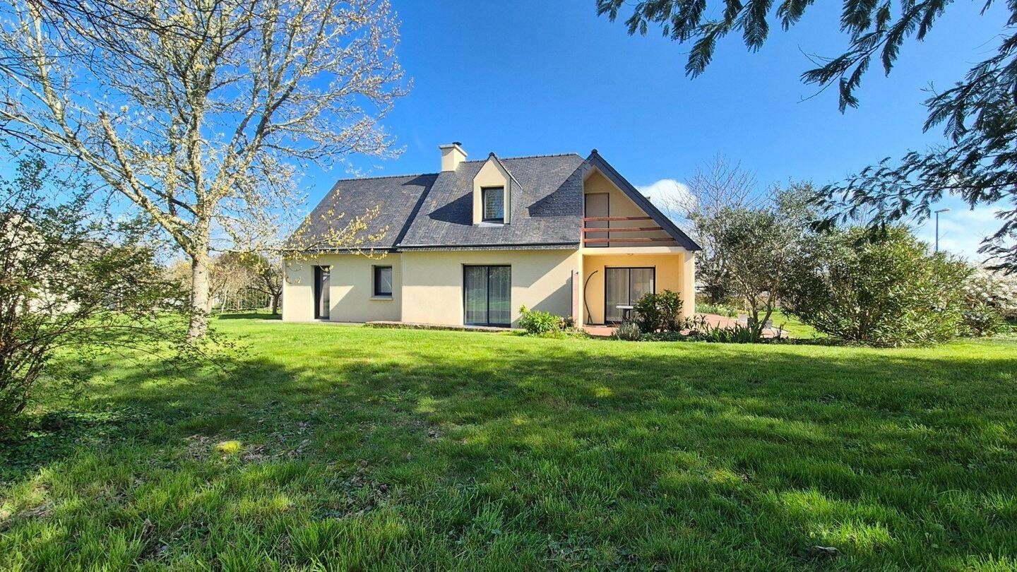 Maison à vendre, 161m², CLOHARS CARNOET