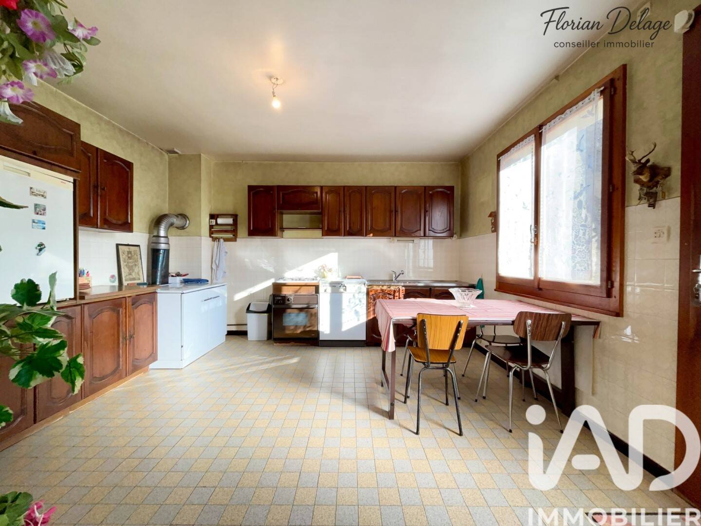 Maison à vendre, 227m², SAINT JEAN DE GONVILLE