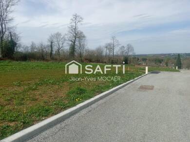 Terrain constructible viabilisé à vendre 29 031 € 659 m² de terrain Saint-Thois 29520