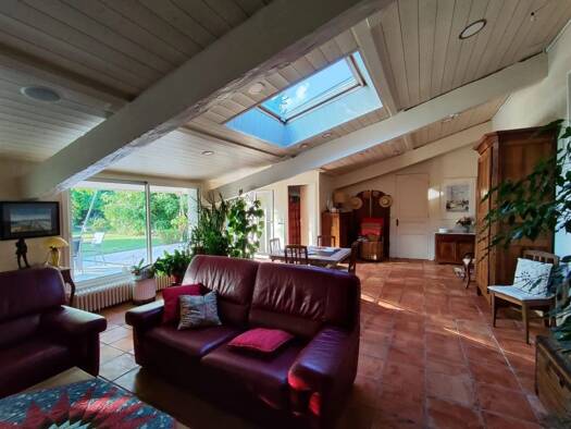 Maison à vendre 828 000 € 6 pièces 4 chambres 248 m² 1 480 m² de terrain Beausoleil Gradignan 33170