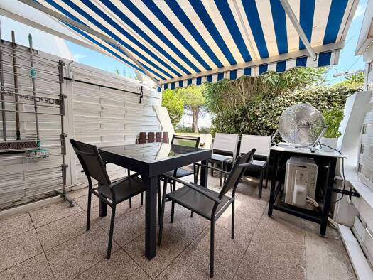 Appartement à vendre 164 000 € 1 pièce 28,8 m² RDC Le Grau-du-Roi 30240