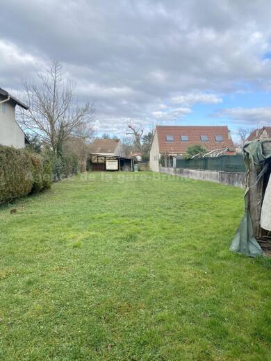 Terrain à vendre 296 000 € 673 m² de terrain Centre Brunoy 91800