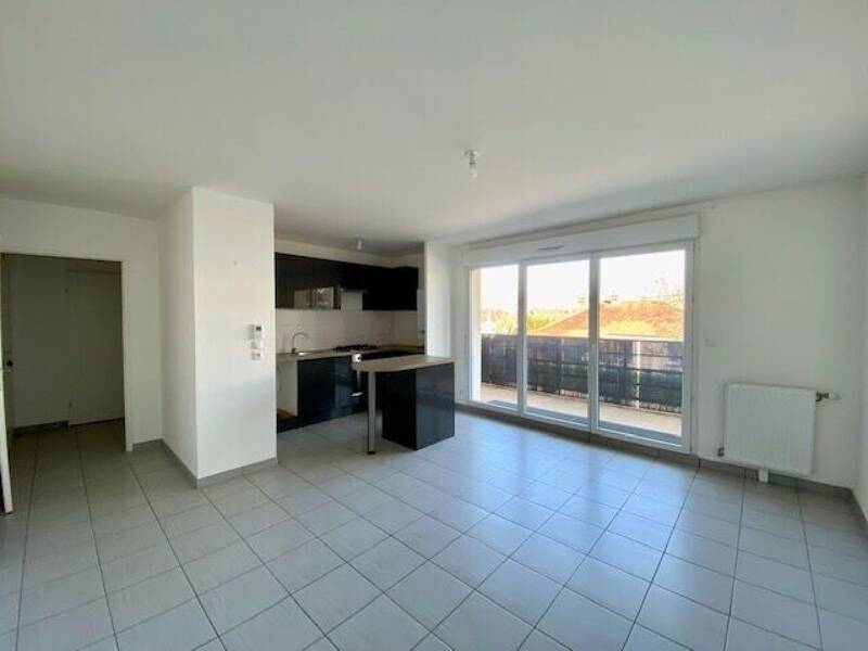 Maison à louer, 61m², LA CHAPELLE SAINT MESMIN