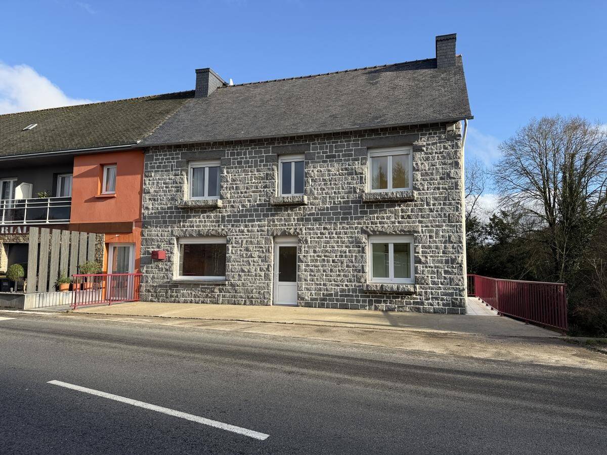 Maison à vendre, 138m², PLOUGUENAST