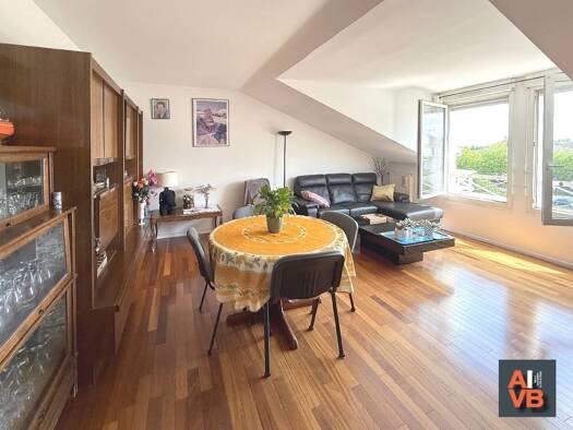 Appartement à vendre 319 000 € 4 pièces 3 chambres 87 m² Étage 4/4 Bussy-Saint-Georges 77600
