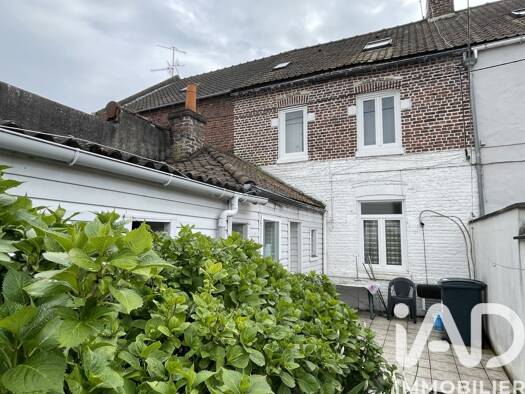 Maison à vendre 77 000 € 3 pièces 2 chambres 67 m² 113 m² de terrain Gare Douai 59500