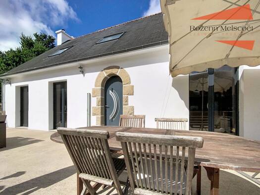 Maison à vendre 308 000 € 5 pièces 4 chambres 126 m² 1 409 m² de terrain Quimper 29000