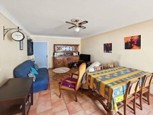 Appartement à vendre 120 000 € 2 pièces 1 chambre 58,61 m² Étage 1/2 Crouste-Arènes-Harbaux-Tuco-Pouy-Laguille Mont-de-Marsan 40000