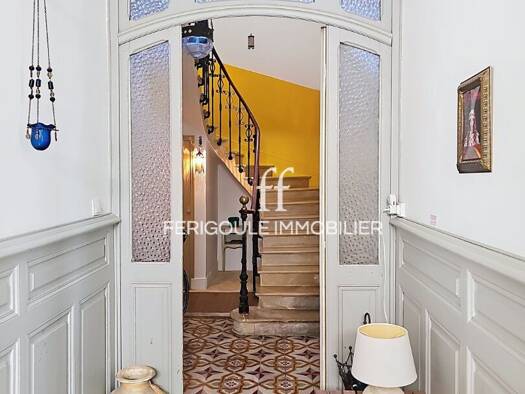 Maison à vendre 695 000 € 7 pièces 4 chambres 232 m² Magnanen-Teinturiers Avignon 84000