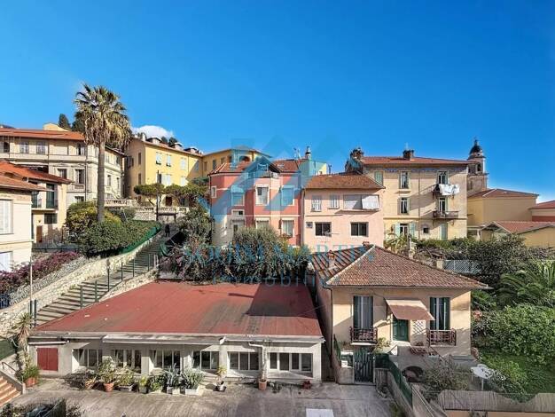 Appartement à vendre 380 000 € 3 pièces 2 chambres 74,2 m² Carei-Monti Menton 06500