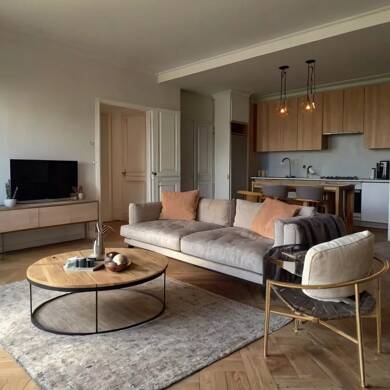 Appartement à vendre 194 000 € 3 pièces 2 chambres 67 m² 4ème étage Cluses 74300