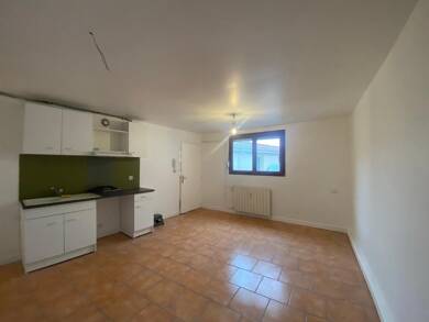 Appartement à louer 689 € 1 pièce 22 m² Ermitage-Nacelle Papeterie Corbeil-Essonnes 91100