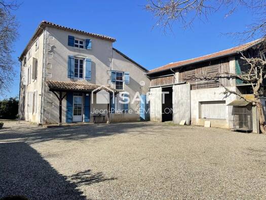 Ferme à vendre 316 100 € 6 pièces 2 chambres 210 m² 7 800 m² de terrain Buzet-sur-Baïse 47160
