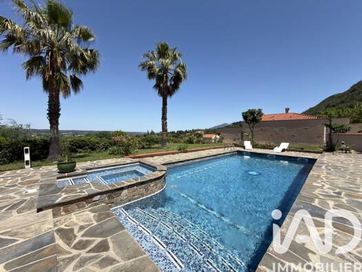 Maison à vendre 740 000 € 7 pièces 5 chambres 180 m² 3 000 m² de terrain Ouest Céret 66400