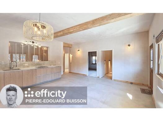 Appartement à vendre 290 000 € 4 pièces 3 chambres 88 m² RDC/4 Ouest et Nord Passy 74190