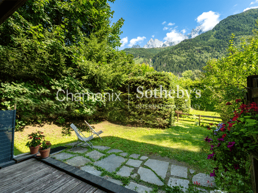 Appartement à vendre 1 050 000 € 4 pièces 3 chambres 62,2 m² RDC/3 Chamonix-Mont-Blanc 74400