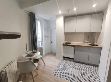 Appartement à louer 1 105 € 1 pièce 16 m² Étage 2/5 Enfants Rouges Paris 3ème 75003