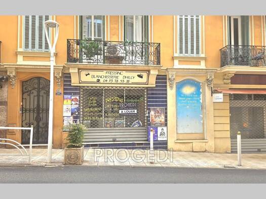 Local commercial à louer 1 995 € 43 m² de surface de vente Tenao Inferieur Beausoleil 06240