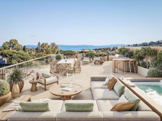 Appartement à vendre 1 900 000 € 5 pièces 4 chambres 152 m² Étage 2/2 Les Calanques Le Lavandou 83980