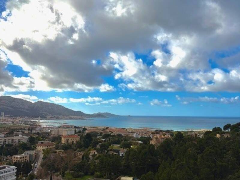 Maison à louer, 138m², MARSEILLE 8E