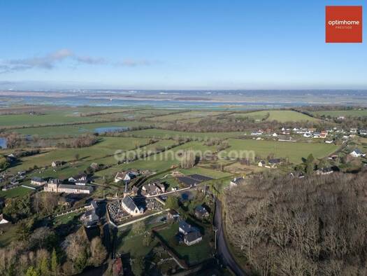 Boutique à vendre Fonds de commerce 2 840 000 € 40 pièces 1 049 m² de surface de vente Saint-Samson-de-la-Roque 27680