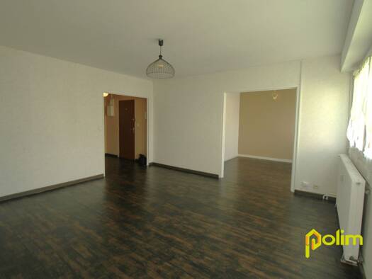 Appartement à vendre 118 250 € 4 pièces 3 chambres 77 m² Étage 3/3 Pont-à-Mousson 54700