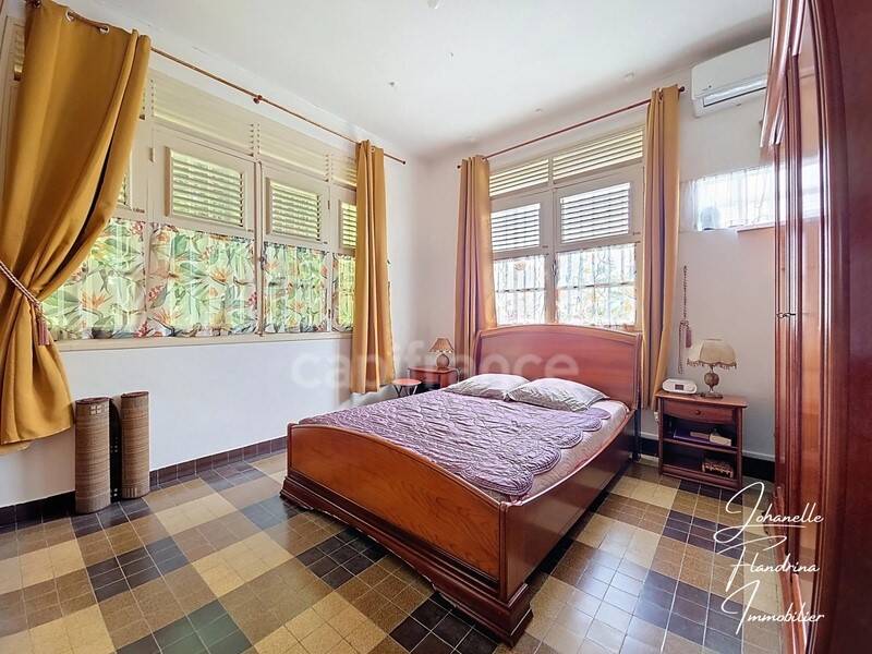 Maison à vendre, 184m², BASSE TERRE