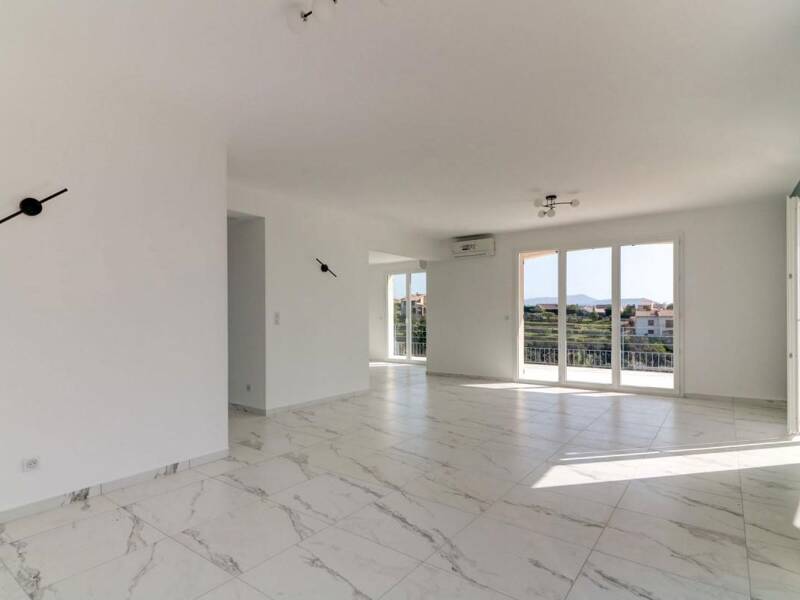 Maison à louer, 123m², SAINT LAURENT DU VAR