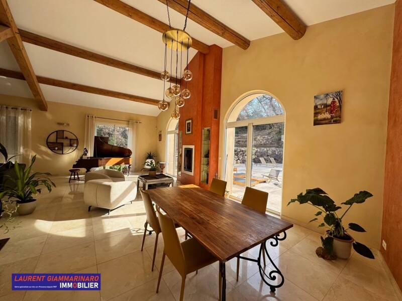 Maison à vendre, 300m², SAINT MARC JAUMEGARDE