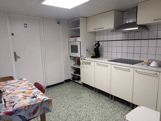 Maison à vendre 299 000 € 9 pièces 8 chambres 115,7 m² Résidence-Poste-Annappes Villeneuve-d'Ascq 59650