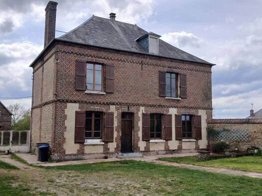 Maison à vendre 332 800 € 5 pièces 3 chambres 139 m² 10 509 m² de terrain Senantes 60650