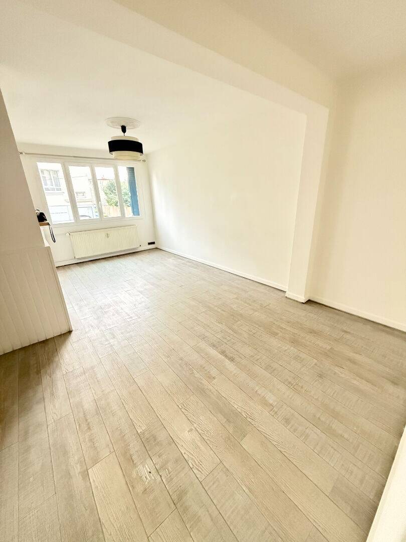 Maison à louer, 50m², LES PAVILLONS SOUS BOIS