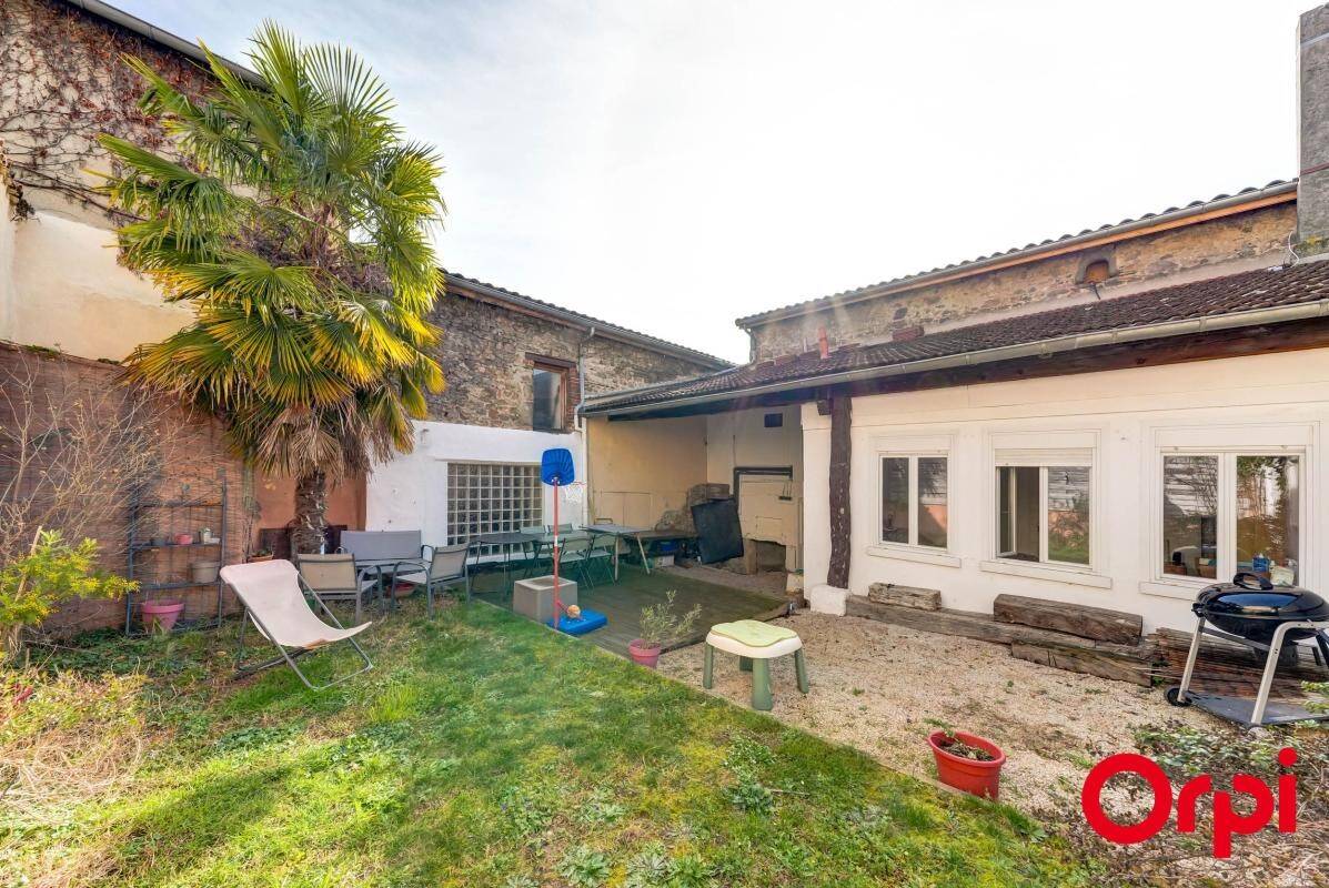 Maison à vendre, 150m², GREZIEU LA VARENNE