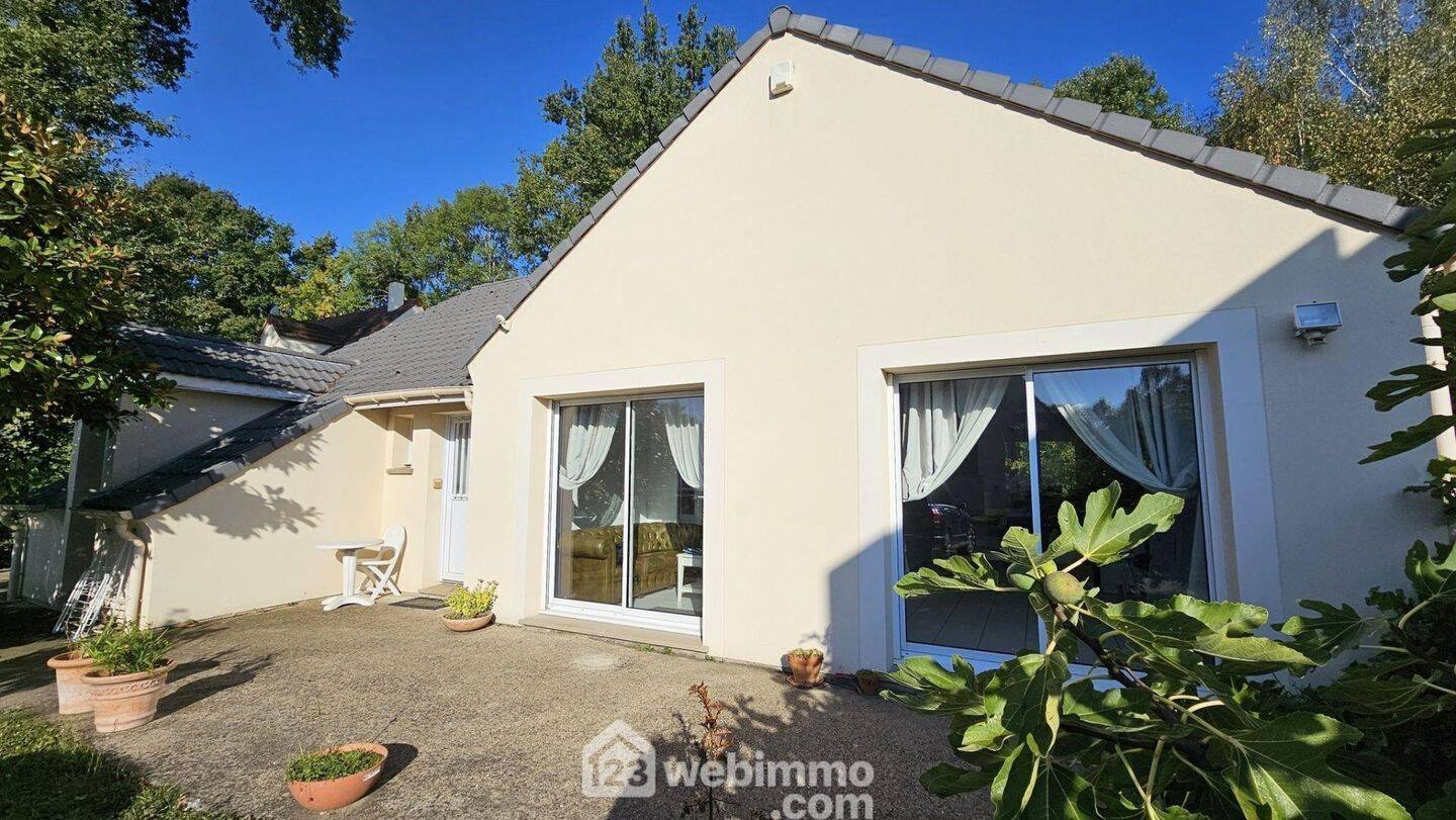 Maison à vendre, 120m², DAMMARIE LES LYS