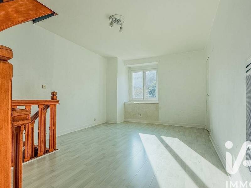 Maison à vendre, 84m², SAINT GENEST LERPT