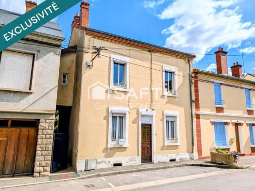 Maison à vendre 140 000 € 8 pièces 5 chambres 170 m² 349 m² de terrain Centre Ville Digoin 71160
