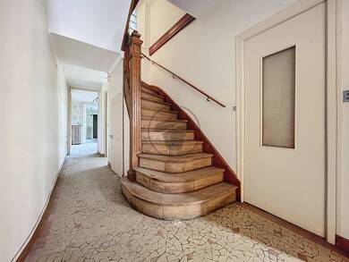 Maison à vendre 127 500 € 8 pièces 6 chambres 186 m² 630 m² de terrain Faubourg d'Isle-Neuville Saint-Quentin 02100