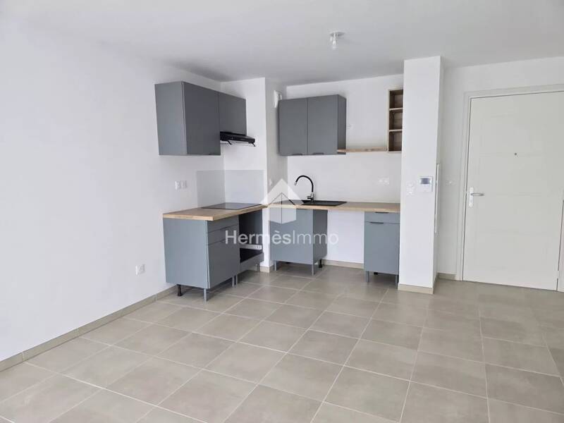 Maison à louer, 41m², MARSEILLE 12E